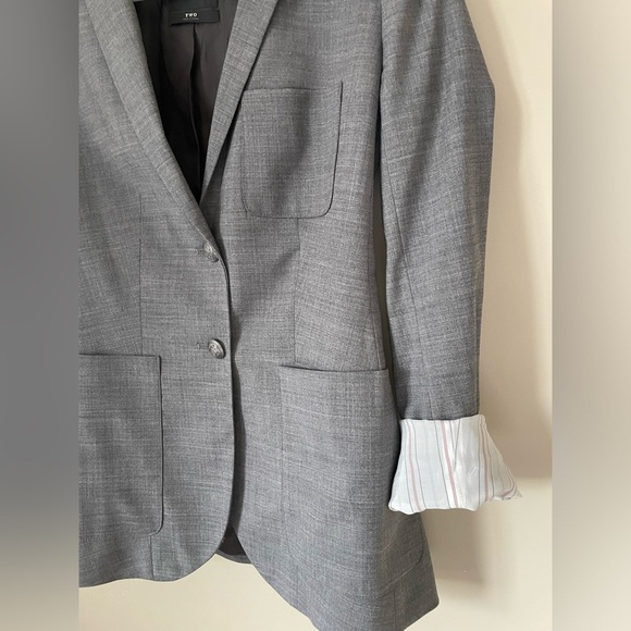 Aritzia Tulula Exeter Grey Blazer jacket size 2 NWOT NO WEAR - Picture 3 of 6